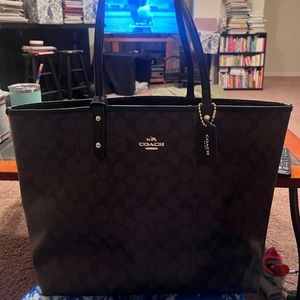 Signature reversible Coach Tote